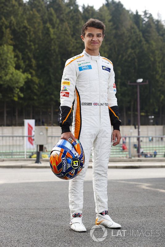 F1 meclarn lando Norris 2018 race suit